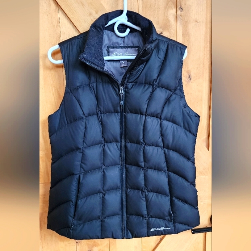EDDIE BAUER Down Vest, size Medium